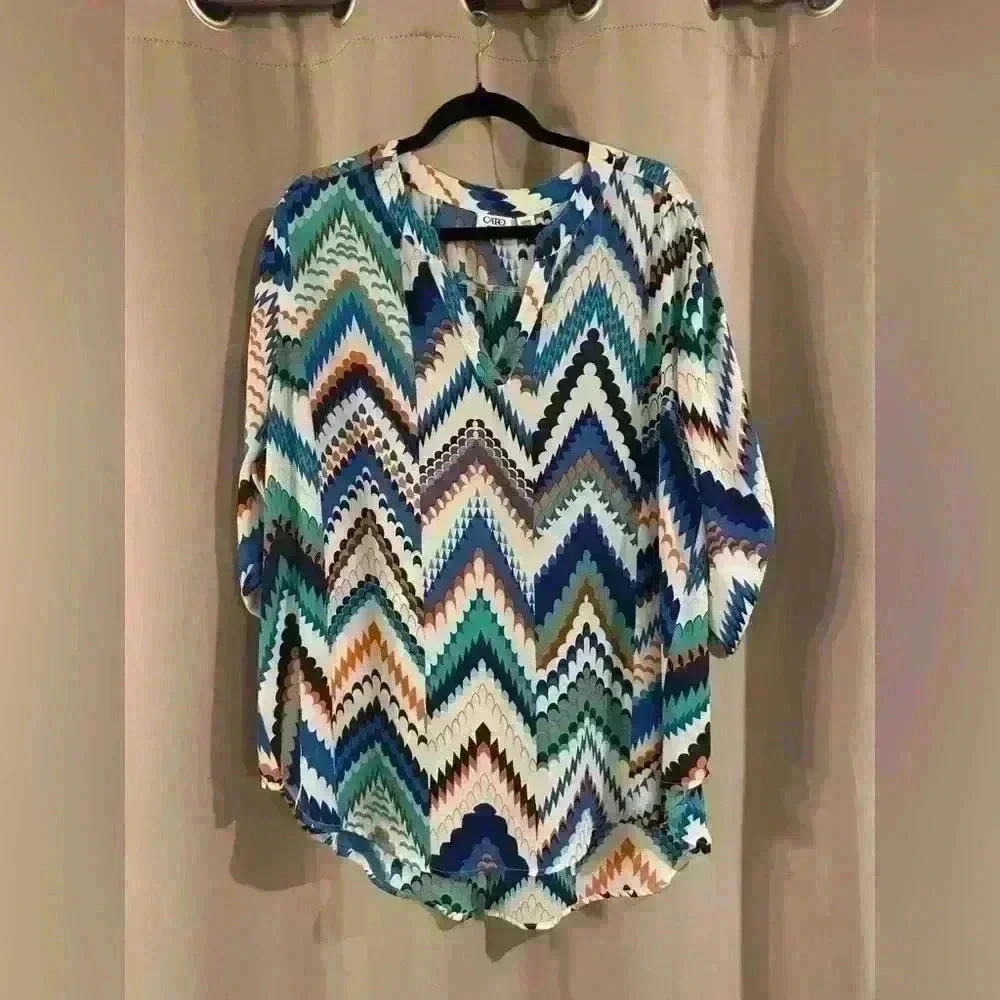 Women’s V-Cut Cato Blouse